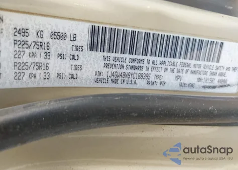 2000 Jeep Grand Cherokee Laredo z USA, uszkodzony, nr VIN 1J4GW48N9YC188395